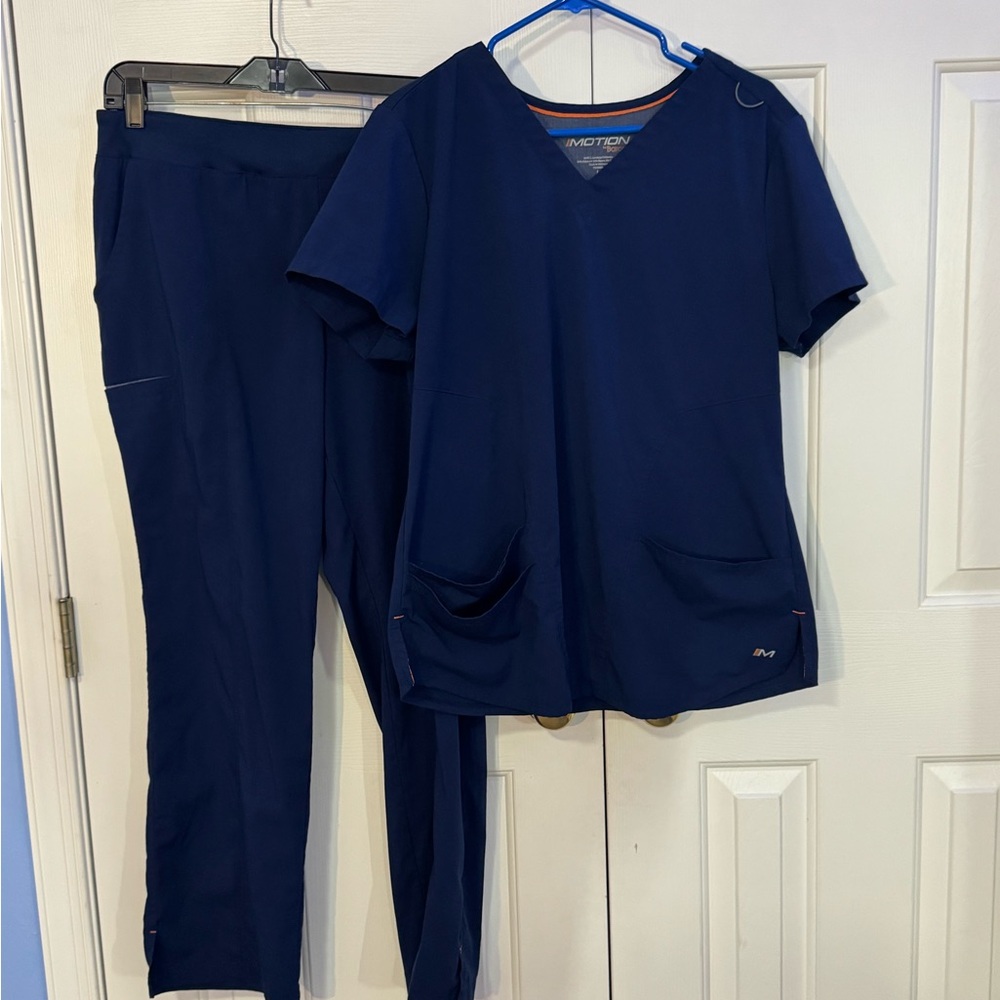 Navy Blue Motion by Barco scrub set